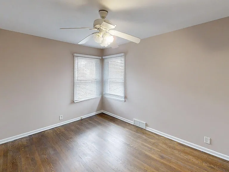 6708 N Walnut St — Photo 15