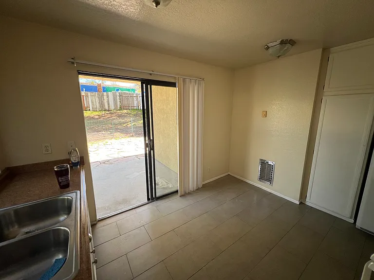 120 Avenida Las Brisas #B — Photo 15