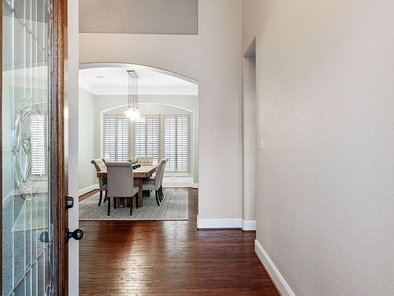 2nd image of 186 Tortoise Creek Way