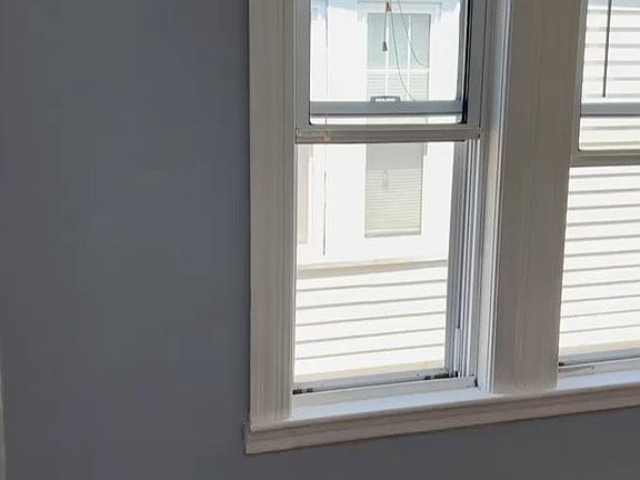 2nd image of 949 Hyde Park Ave Floor 3
