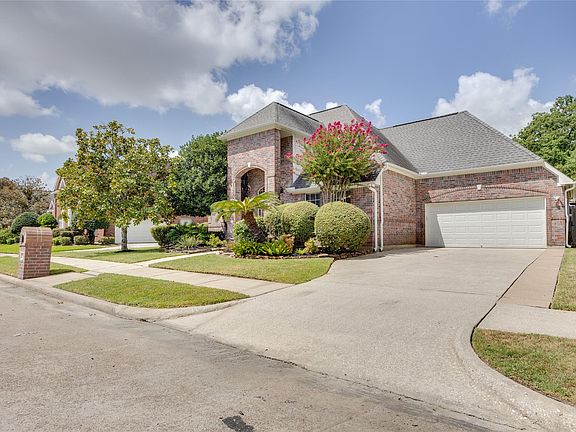 3rd image of 4407 Santee Dr