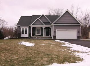 810 Francesca Way, Webster, NY 14580