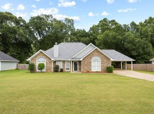 247 Owens Rd, Fort Mitchell, AL 36856