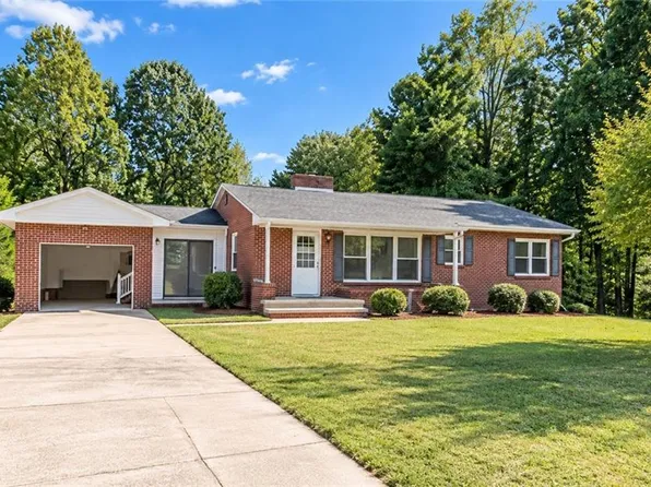 1428 Us Highway 311 Hwy N, Walnut Cove, NC 27052