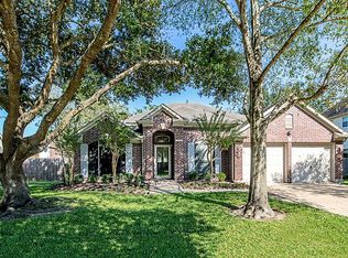 1234 Fawn Valley Dr, League City, TX 77573