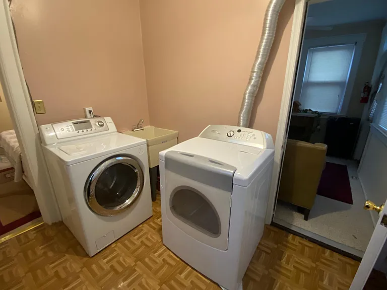 1443 W Hamilton St #2 — Photo 5