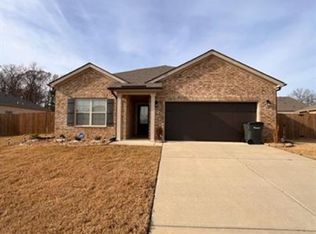 360 Lilly Dr #1, Oakland, TN 38060