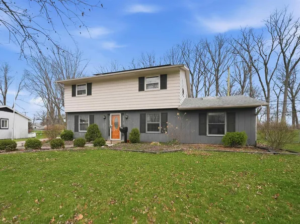 6116 Beaumont Dr, Fort Wayne, IN 46825