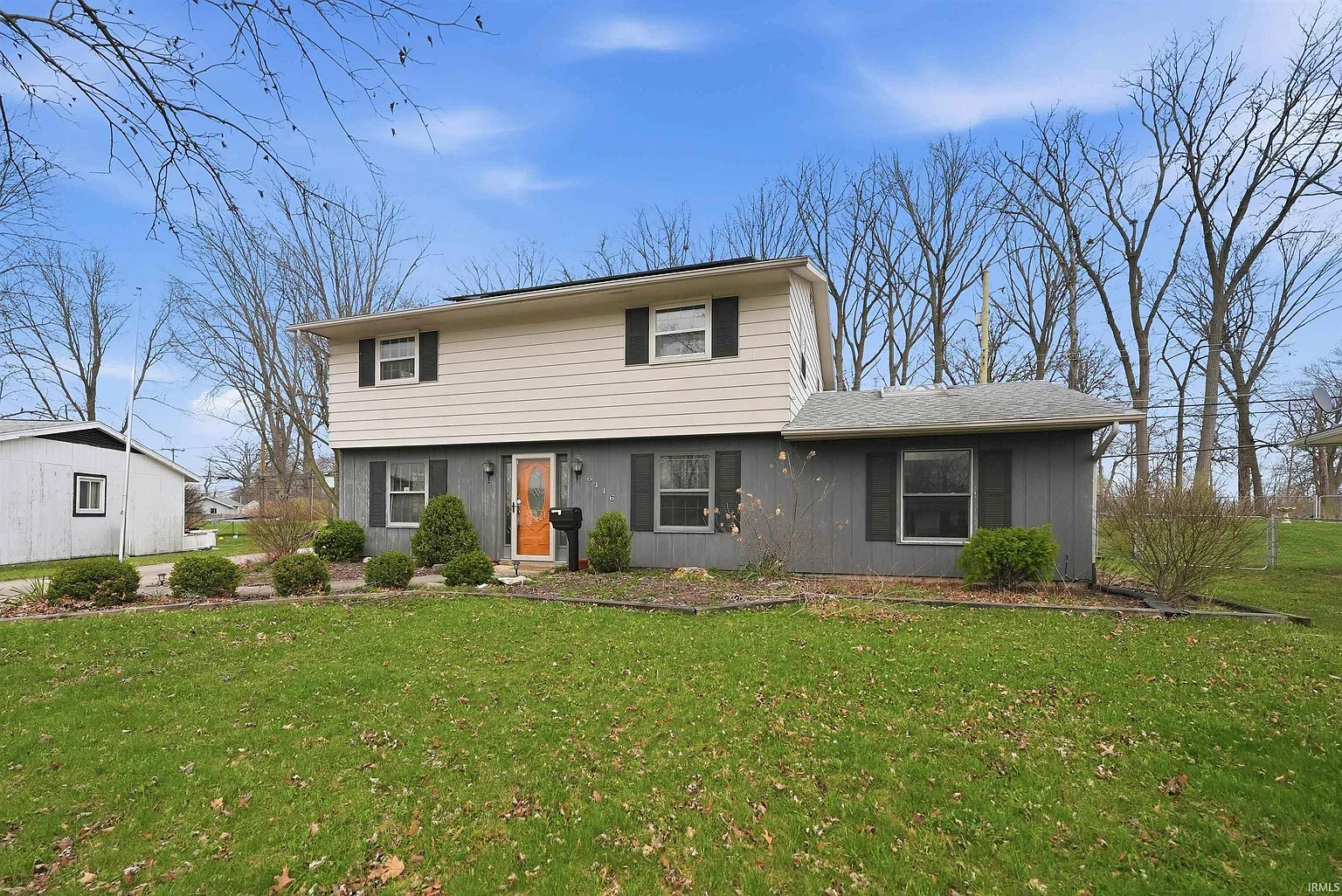6116 Beaumont Dr photo 1