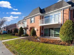 27 Hickory Hill Rd APT H, Amherst, NY 14221