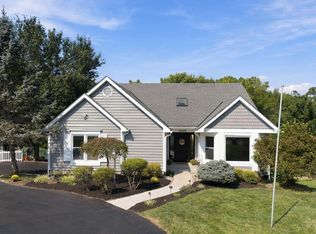 6865 Fox Hill Ln, Cincinnati, OH 45236
