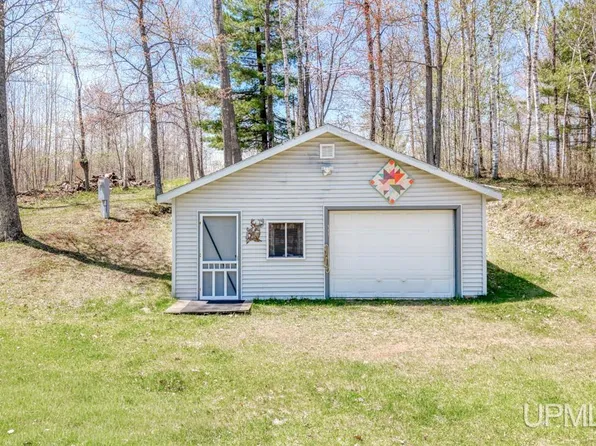 3625 Frog Lake Rd N, Florence, WI 54121
