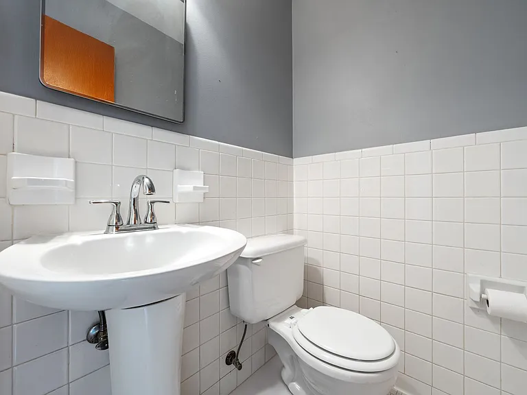 1002 Willow Dr #30 — Photo 6
