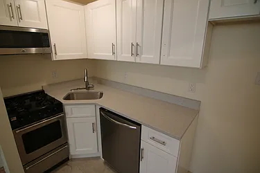 Rented by Guidance Realty Corp.