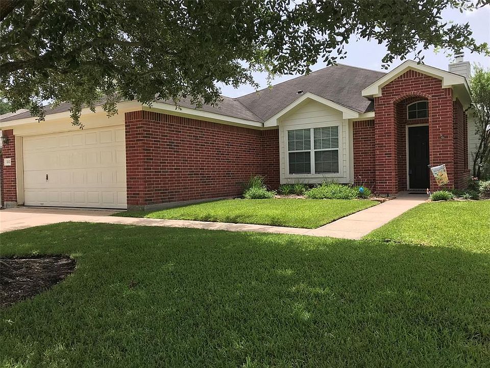 1st image of 32023 Ashton Ln
