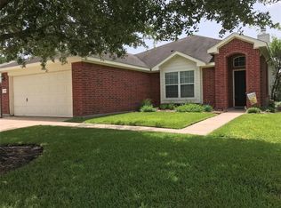 32023 Ashton Ln, Pinehurst, TX 77362