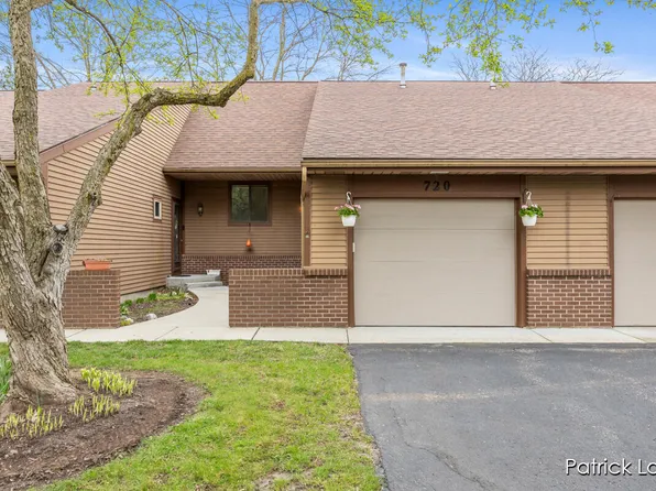 720 Bradford Pl NE #38, Grand Rapids, MI 49525
