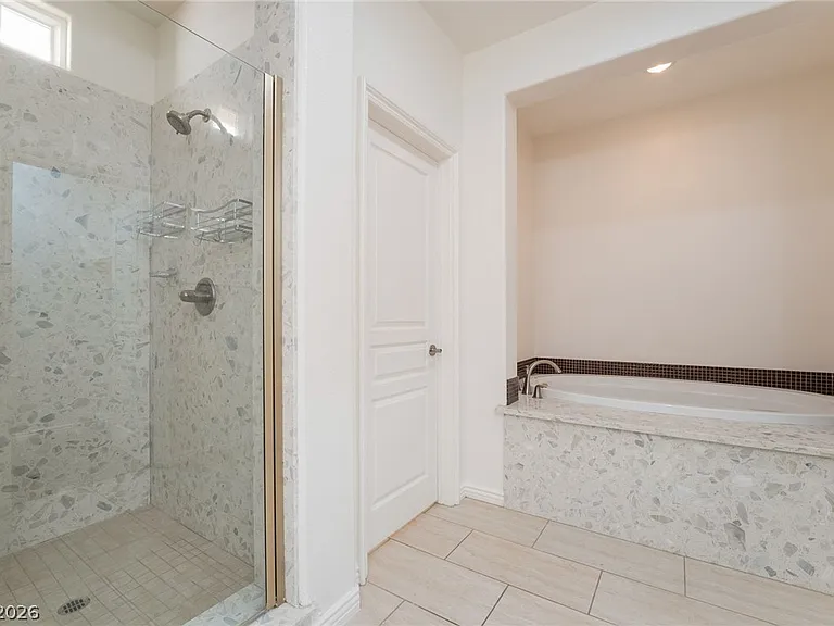 9835 High Alpine St — Photo 31