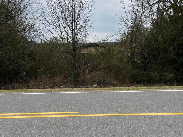 2044 N Broadridge Road N, Lumberton, NC 28358