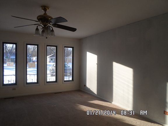 2nd image of 226 Indianwood Blvd