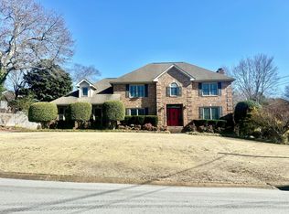 314 Shadow Walk Dr, Chattanooga, TN 37421
