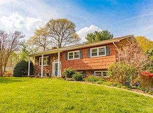 1603 4th St NE, Conover, NC 28613