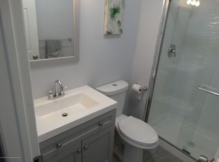 212 Covered Brg UNIT C, Manalapan, NJ 07726