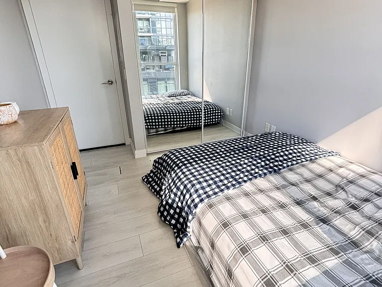 2212 Lake Shore Blvd W #908 — Photo 9