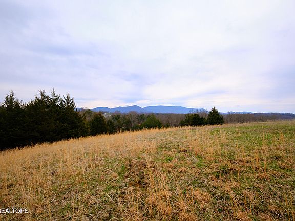2nd image of 1440 Swannsylvania Rd #4
