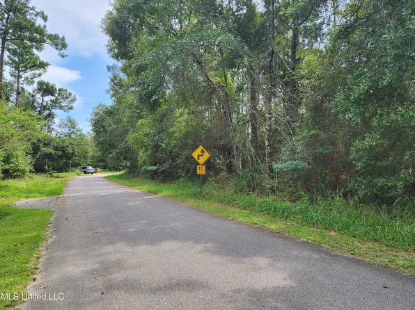 Darling Rd Lot 22, Pass Christian, MS 39571