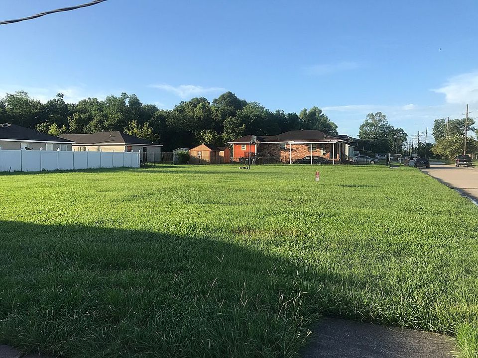2nd image of 9311001 Bennett St