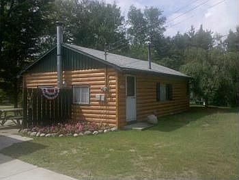 2nd image of 137 Lakeview Dr