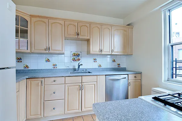 Rented by Corcoran | media 2