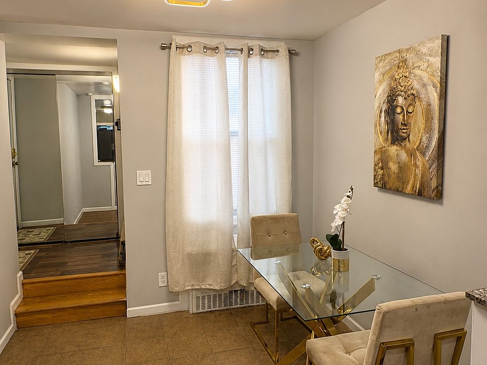 1st image of 10306 Avenue L