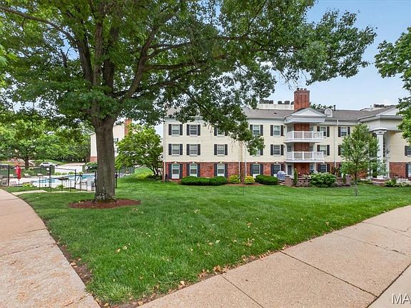 2nd image of 15021 Claymoor Ct APT 9
