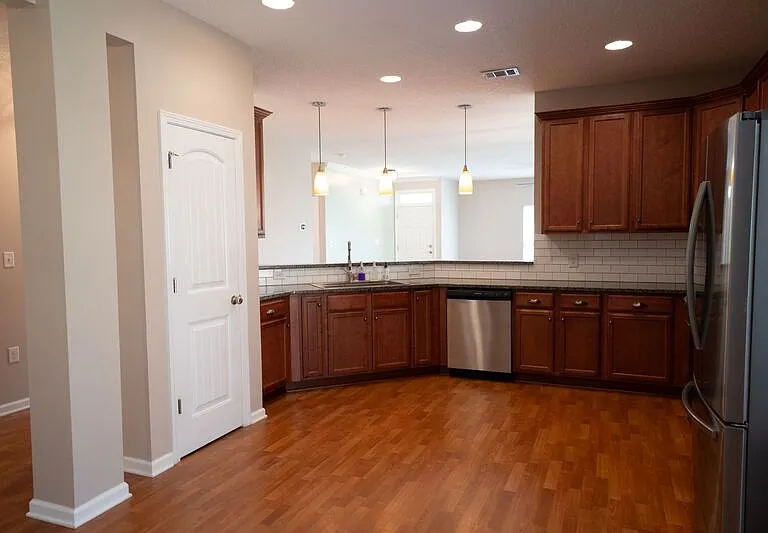 10 Arbors Cir — Photo 21