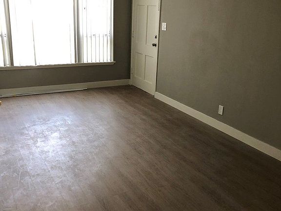 5th image of 4549 N Banner Dr APT 2