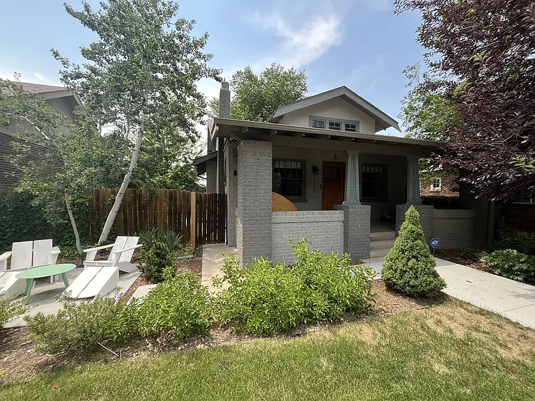 2575 Dahlia St — Photo 1