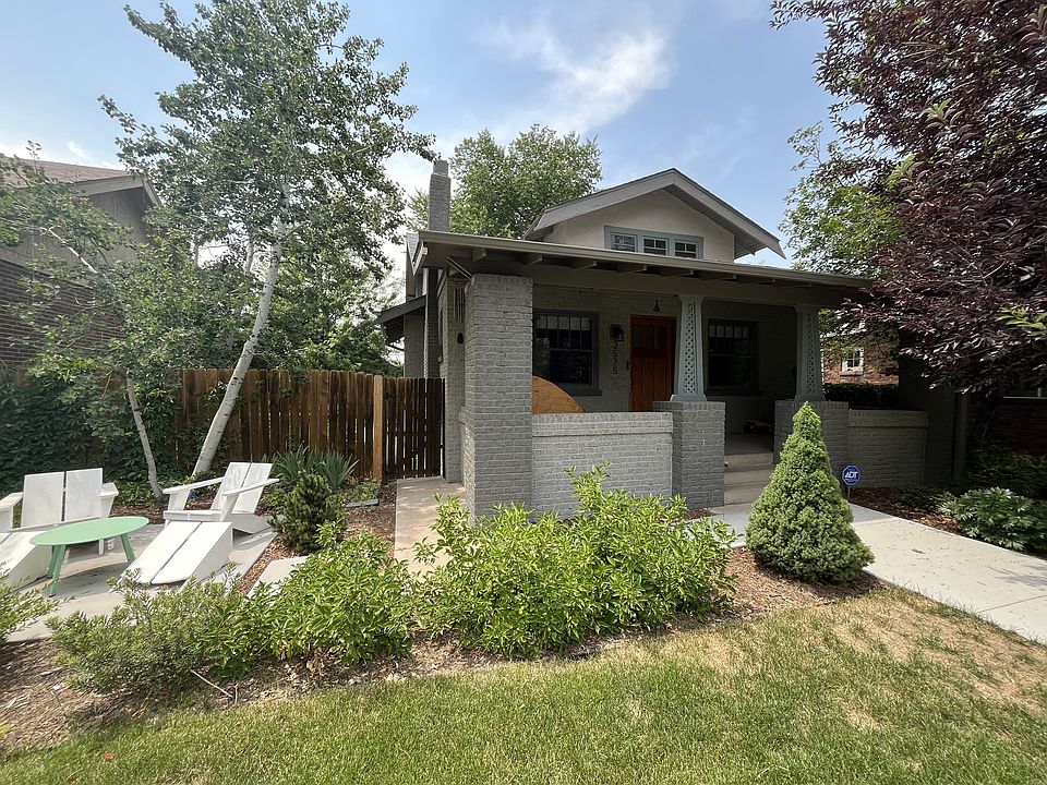1st image of 2575 Dahlia St