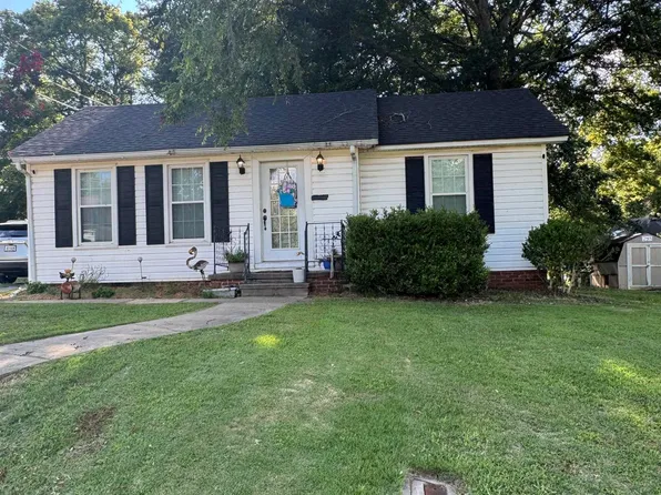 75 East St, Moulton, AL 35650