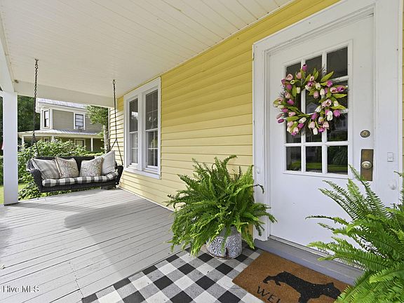 3rd image of 105 E Hargett Street