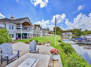 15 Bates Grove Rd, Webster, MA 01570