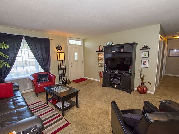2nd image of 4204 Coral Dr