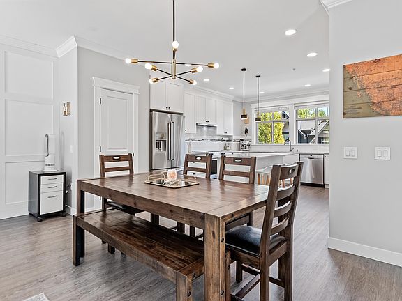 4th image of 10525 240th St #11
