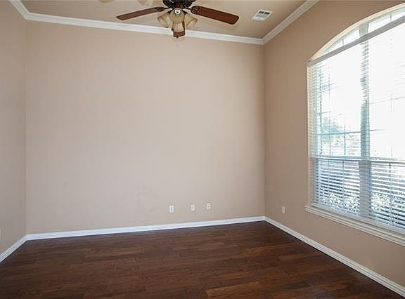 4th image of 15730 Buffalo Creek Dr