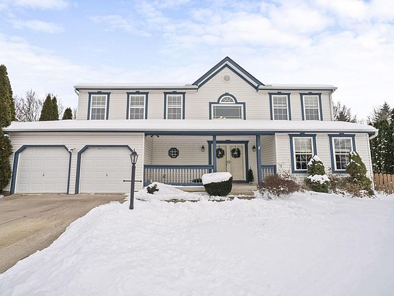 5th image of 176 Knights Bridge Dr E