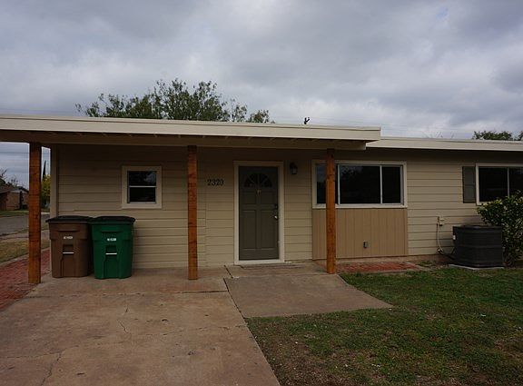 2nd image of 2320 Glenwood Dr