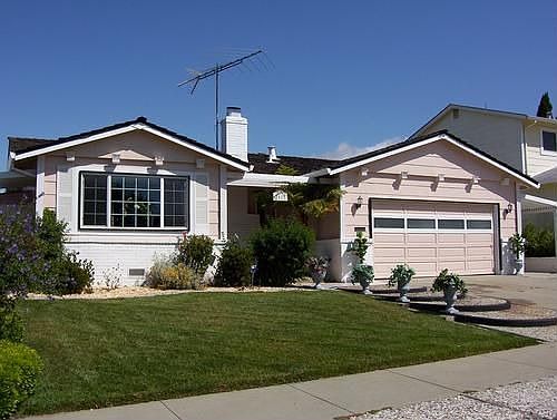 1st image of 3611 Sydney Dr