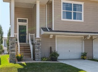 1624 SW Twin Gates Dr, Ankeny, IA 50023