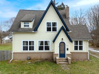 815 N Main St, Three Rivers, MI, 49093